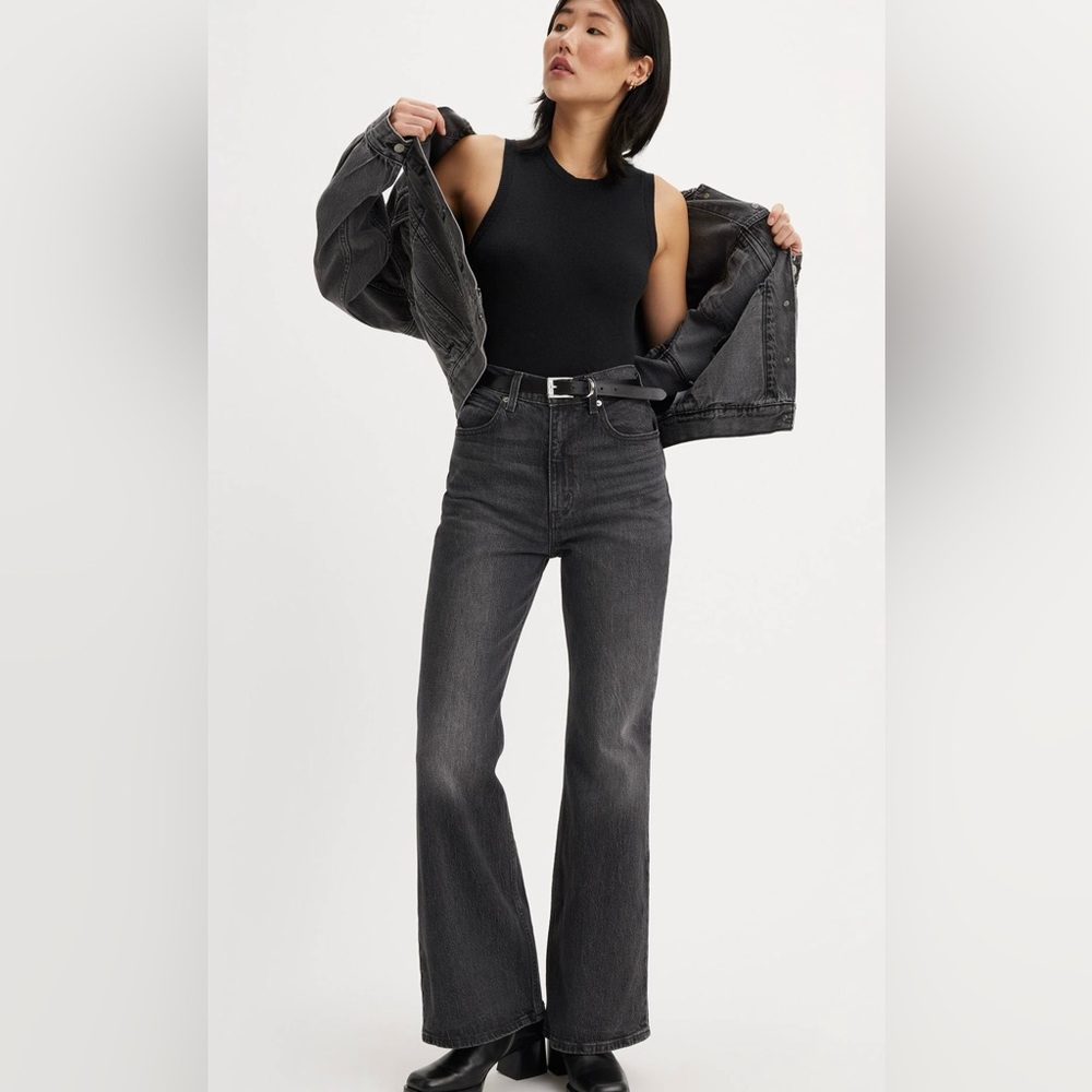 LEVI’S 70’s high flare